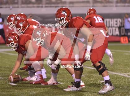 Thumbnail 1 in Kakuku vs. Bingham (Polynesian Football Classic) photogallery.