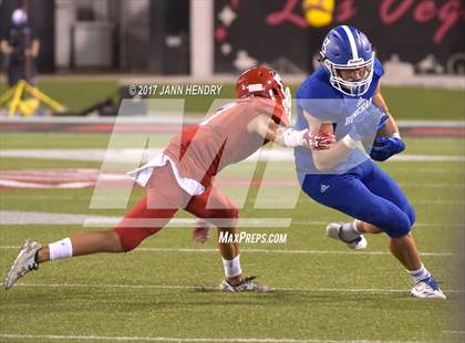 Thumbnail 1 in Kakuku vs. Bingham (Polynesian Football Classic) photogallery.