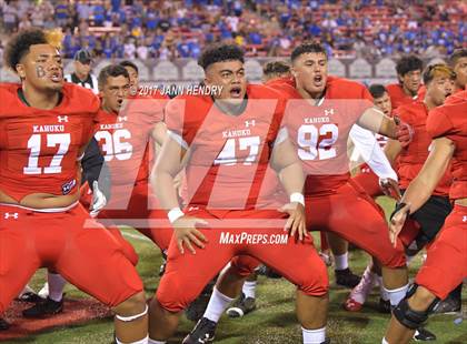 Thumbnail 2 in Kakuku vs. Bingham (Polynesian Football Classic) photogallery.