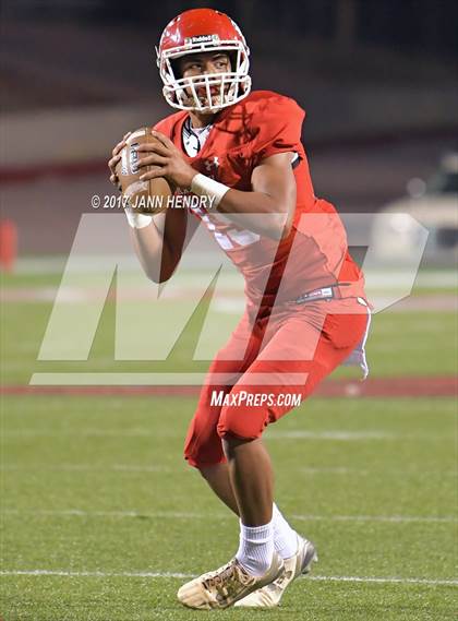 Thumbnail 1 in Kakuku vs. Bingham (Polynesian Football Classic) photogallery.