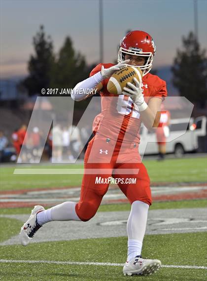 Thumbnail 3 in Kakuku vs. Bingham (Polynesian Football Classic) photogallery.