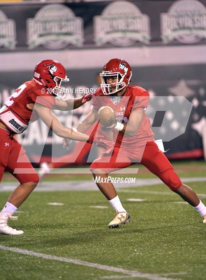 Thumbnail 1 in Kakuku vs. Bingham (Polynesian Football Classic) photogallery.