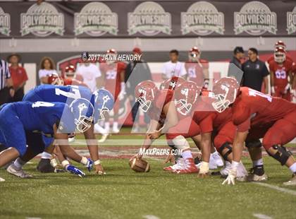 Thumbnail 3 in Kakuku vs. Bingham (Polynesian Football Classic) photogallery.