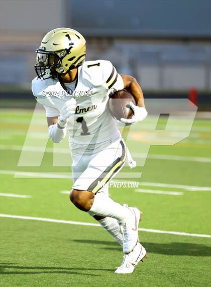 Thumbnail 1 in Grand Saline vs Palmer photogallery.