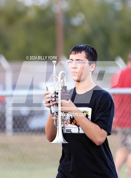 Thumbnail 3 in Grand Saline vs Palmer photogallery.