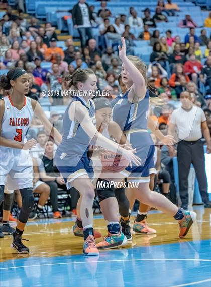 Thumbnail 3 in Cuthbertson vs. Southeast Guilford (NCHSAA 3A Final) photogallery.