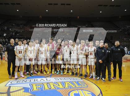 Thumbnail 3 in Clovis West vs. San Joaquin Memorial (CIF Open Division Central Section Finals) photogallery.