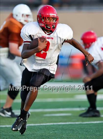 Thumbnail 1 in South Houston Freshman A @ Alvin Freshman Orange photogallery.