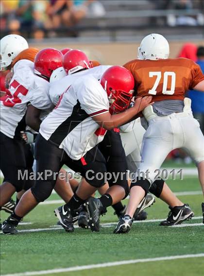 Thumbnail 2 in South Houston Freshman A @ Alvin Freshman Orange photogallery.