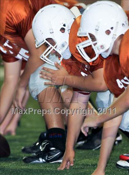Thumbnail 2 in South Houston Freshman A @ Alvin Freshman Orange photogallery.