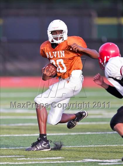Thumbnail 3 in South Houston Freshman A @ Alvin Freshman Orange photogallery.