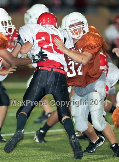 Thumbnail 3 in South Houston Freshman A @ Alvin Freshman Orange photogallery.