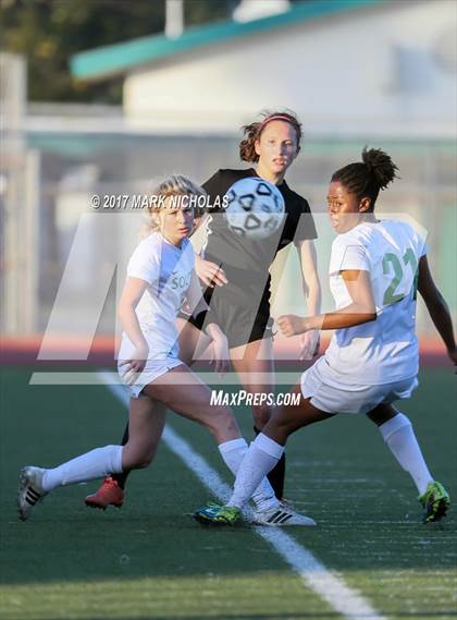 Thumbnail 2 in Claremont @ South (CIF SoCal Regional D3 Final)  photogallery.