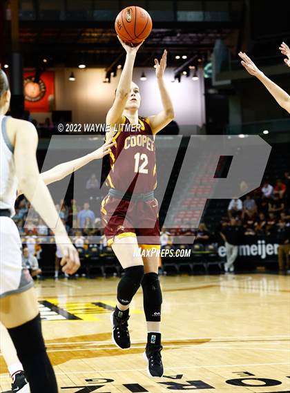 Thumbnail 2 in Cooper vs Dixie (KHSAA 9th Region Semifinal) photogallery.