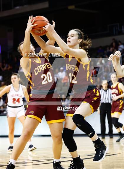 Thumbnail 2 in Cooper vs Dixie (KHSAA 9th Region Semifinal) photogallery.