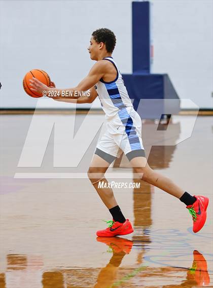 Thumbnail 2 in Lovett vs. Woodland (Region 5-AAAA Tournament) photogallery.