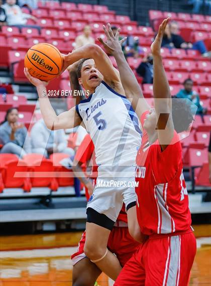 Thumbnail 3 in Lovett vs. Woodland (Region 5-AAAA Tournament) photogallery.