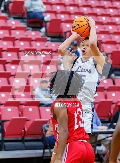 Thumbnail 1 in Lovett vs. Woodland (Region 5-AAAA Tournament) photogallery.