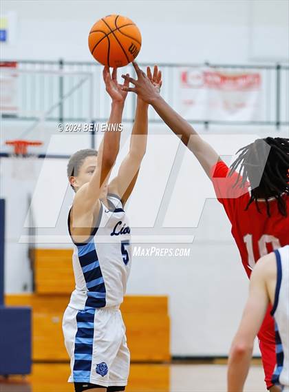 Thumbnail 1 in Lovett vs. Woodland (Region 5-AAAA Tournament) photogallery.