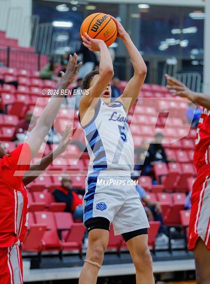 Thumbnail 3 in Lovett vs. Woodland (Region 5-AAAA Tournament) photogallery.