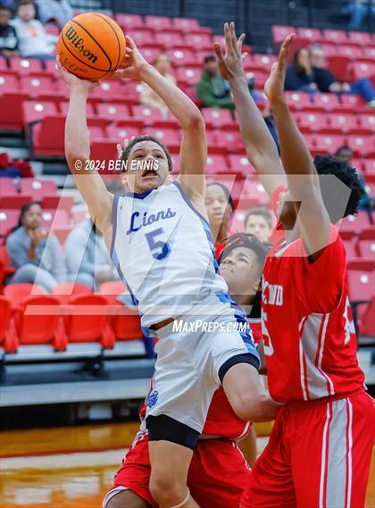 Thumbnail 3 in Lovett vs. Woodland (Region 5-AAAA Tournament) photogallery.