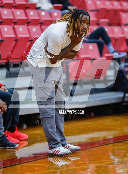 Thumbnail 3 in Lovett vs. Woodland (Region 5-AAAA Tournament) photogallery.