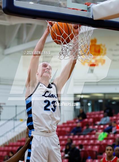 Thumbnail 1 in Lovett vs. Woodland (Region 5-AAAA Tournament) photogallery.