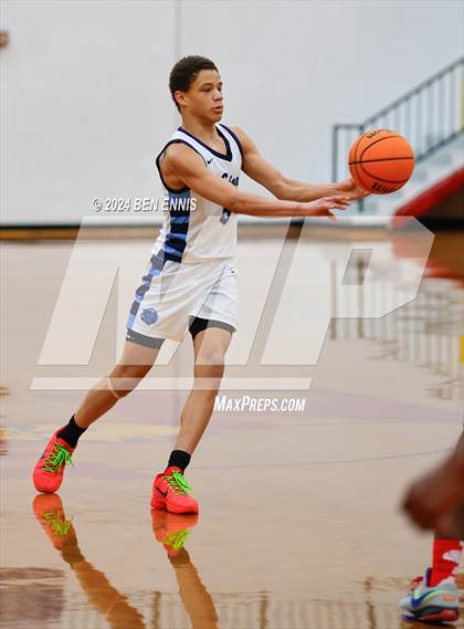 Thumbnail 3 in Lovett vs. Woodland (Region 5-AAAA Tournament) photogallery.