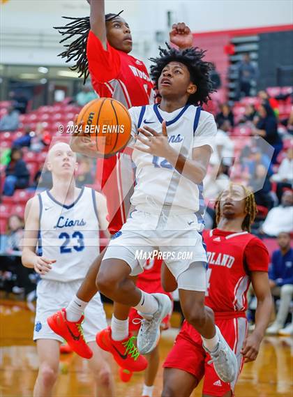 Thumbnail 1 in Lovett vs. Woodland (Region 5-AAAA Tournament) photogallery.