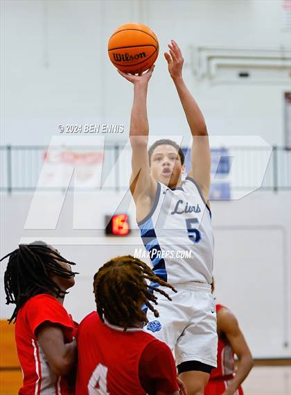 Thumbnail 1 in Lovett vs. Woodland (Region 5-AAAA Tournament) photogallery.