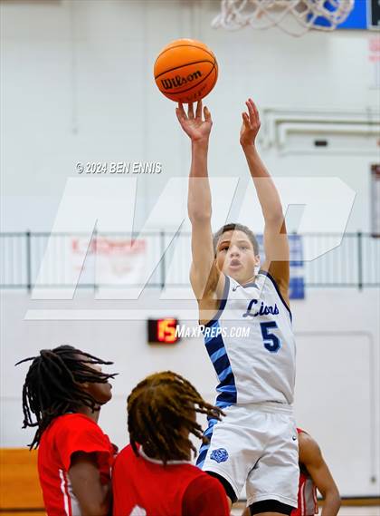 Thumbnail 2 in Lovett vs. Woodland (Region 5-AAAA Tournament) photogallery.