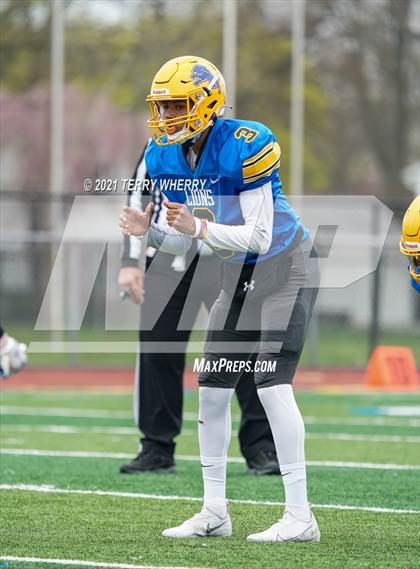 Thumbnail 3 in Niagara-Wheatfield @ Lockport photogallery.