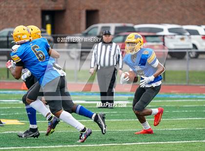 Thumbnail 2 in Niagara-Wheatfield @ Lockport photogallery.