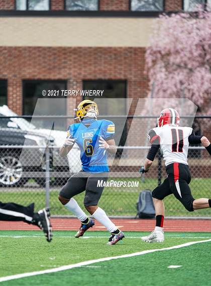 Thumbnail 2 in Niagara-Wheatfield @ Lockport photogallery.