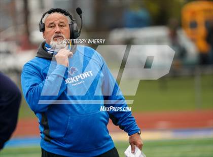 Thumbnail 1 in Niagara-Wheatfield @ Lockport photogallery.