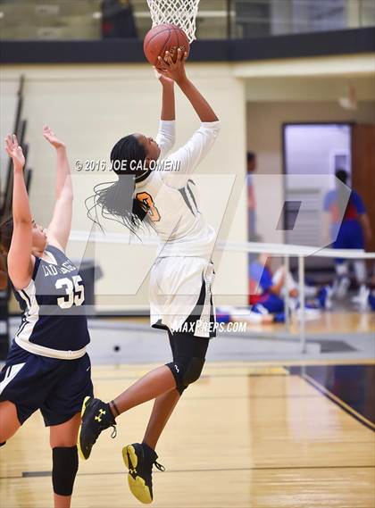 Thumbnail 3 in East Central vs Akins (NEISD Invitational) photogallery.
