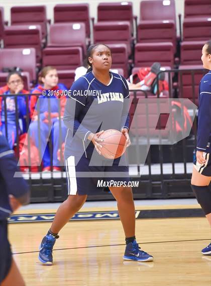 Thumbnail 1 in East Central vs Akins (NEISD Invitational) photogallery.
