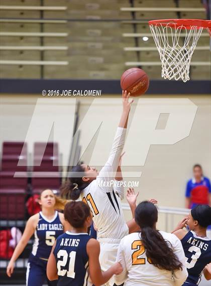 Thumbnail 1 in East Central vs Akins (NEISD Invitational) photogallery.