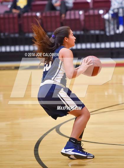 Thumbnail 2 in East Central vs Akins (NEISD Invitational) photogallery.