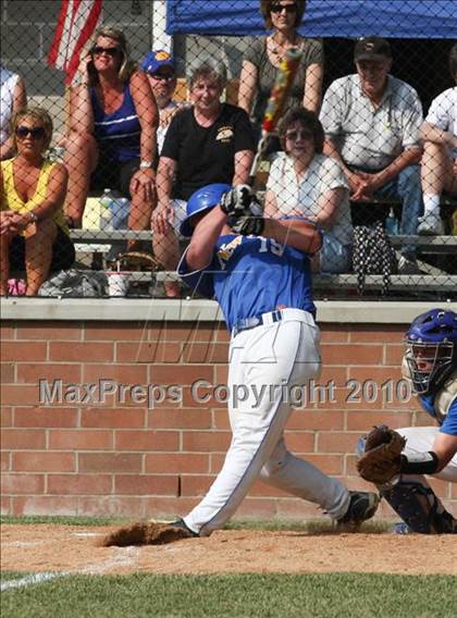 Thumbnail 3 in Newport Central Catholic vs. Highlands (36th District Playoffs) photogallery.