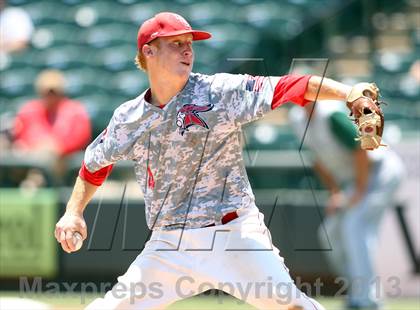 Thumbnail 1 in Fort Bend Dulles vs. The Woodlands (UIL 5A Finals) photogallery.