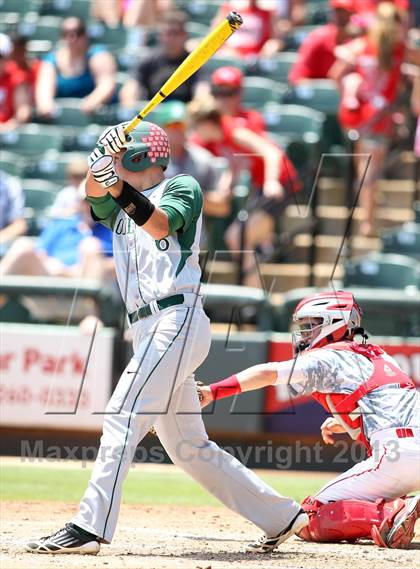 Thumbnail 1 in Fort Bend Dulles vs. The Woodlands (UIL 5A Finals) photogallery.