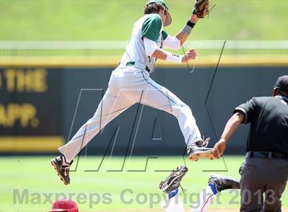Thumbnail 2 in Fort Bend Dulles vs. The Woodlands (UIL 5A Finals) photogallery.