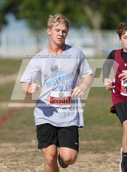 Thumbnail 2 in UIL Cross Country 1A Finals (5K) photogallery.