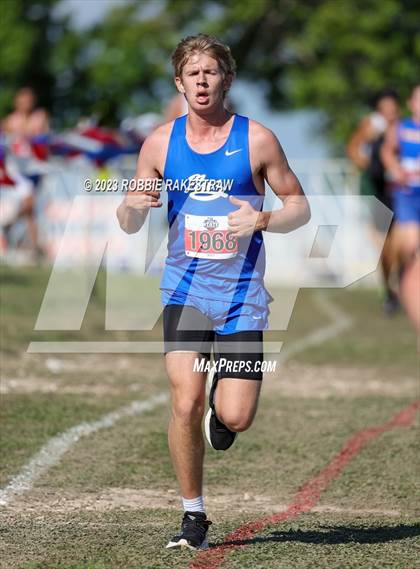 Thumbnail 3 in UIL Cross Country 1A Finals (5K) photogallery.