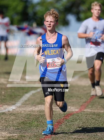 Thumbnail 3 in UIL Cross Country 1A Finals (5K) photogallery.