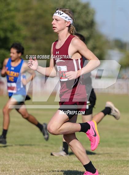 Thumbnail 1 in UIL Cross Country 1A Finals (5K) photogallery.