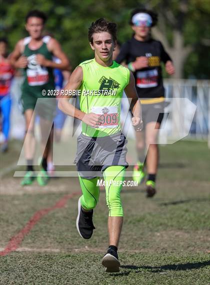 Thumbnail 3 in UIL Cross Country 1A Finals (5K) photogallery.