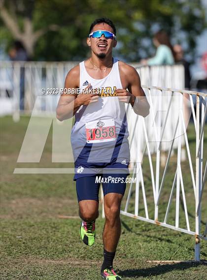 Thumbnail 3 in UIL Cross Country 1A Finals (5K) photogallery.