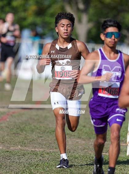 Thumbnail 2 in UIL Cross Country 1A Finals (5K) photogallery.